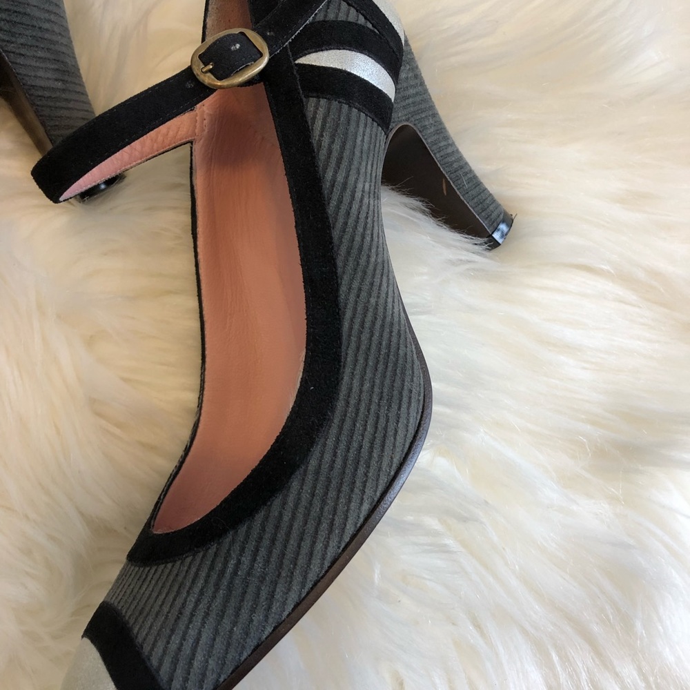 Marc Jacobs MaryJane Heels - Picture 6 of 8